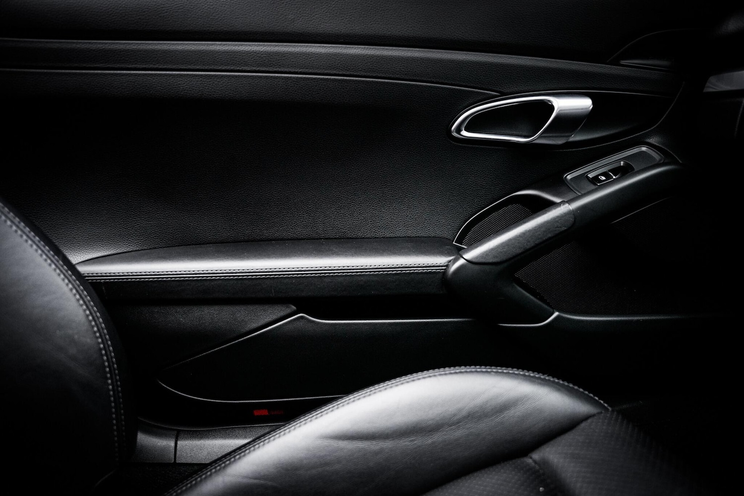 Used Porsche Boxster 2017 for sale - 76660435: Photo 46