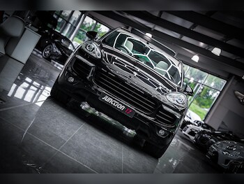 Used Porsche Cayenne 2016 for sale - 78276390: Photo