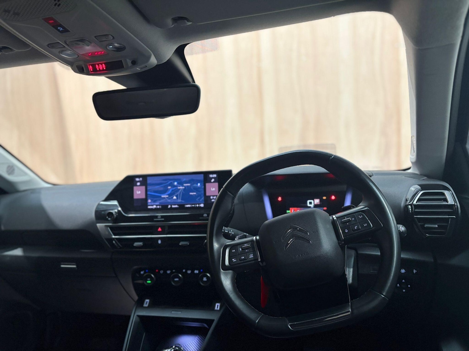 Used Citroen C4 2022 for sale - 76660437: Photo 11