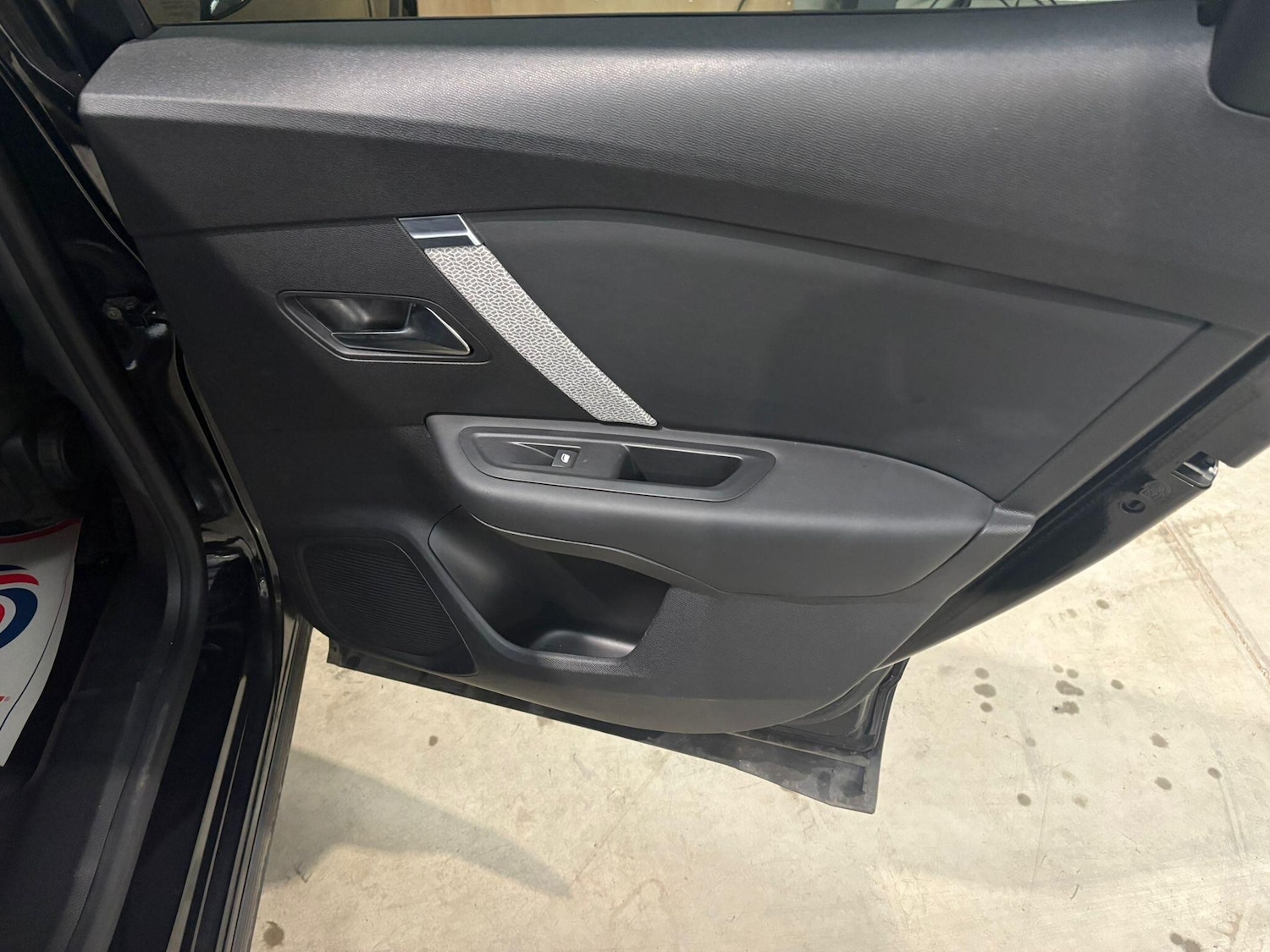 Used Citroen C4 2022 for sale - 76660437: Photo 28