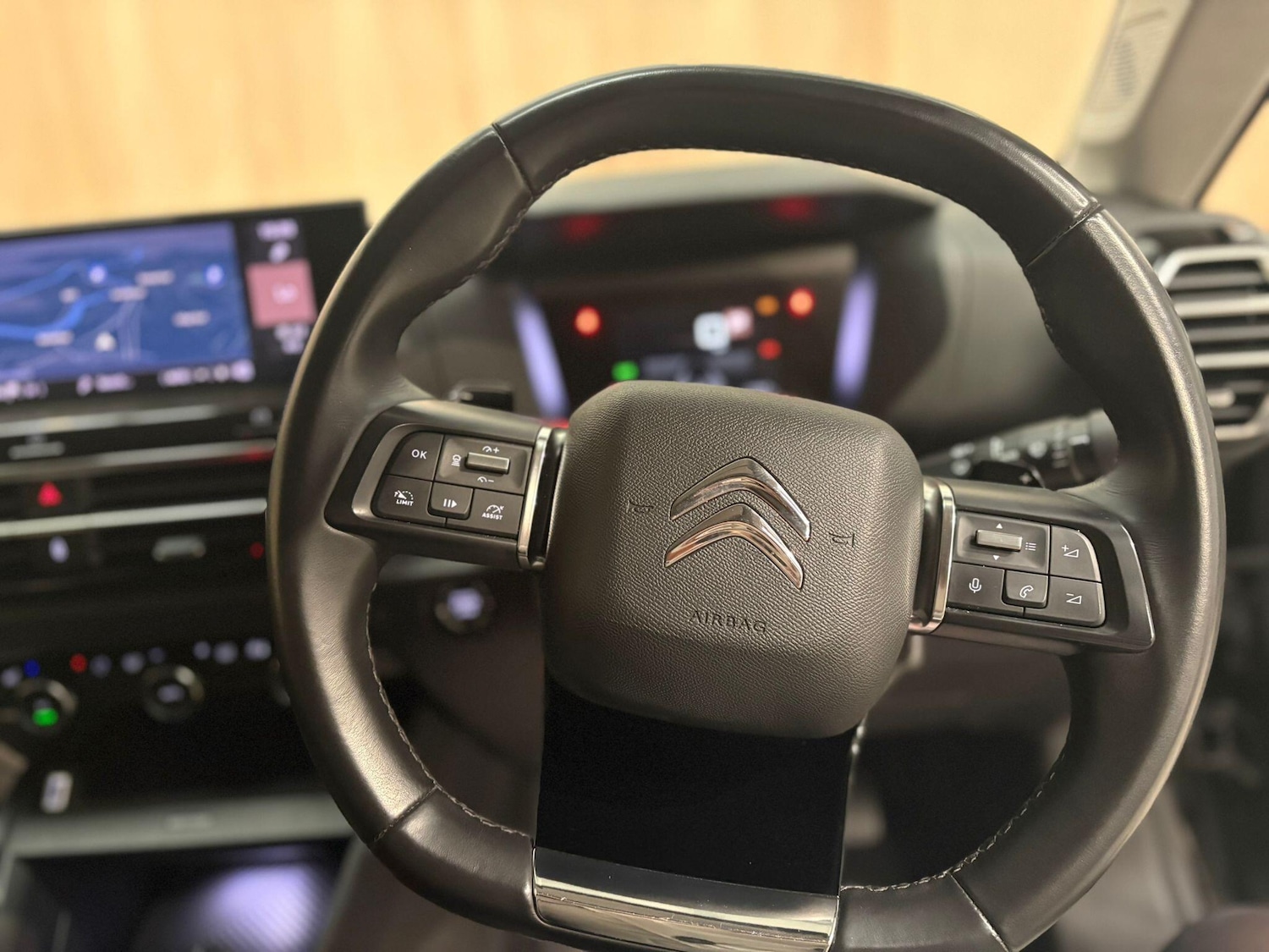 Used Citroen C4 2022 for sale - 76660437: Photo 34