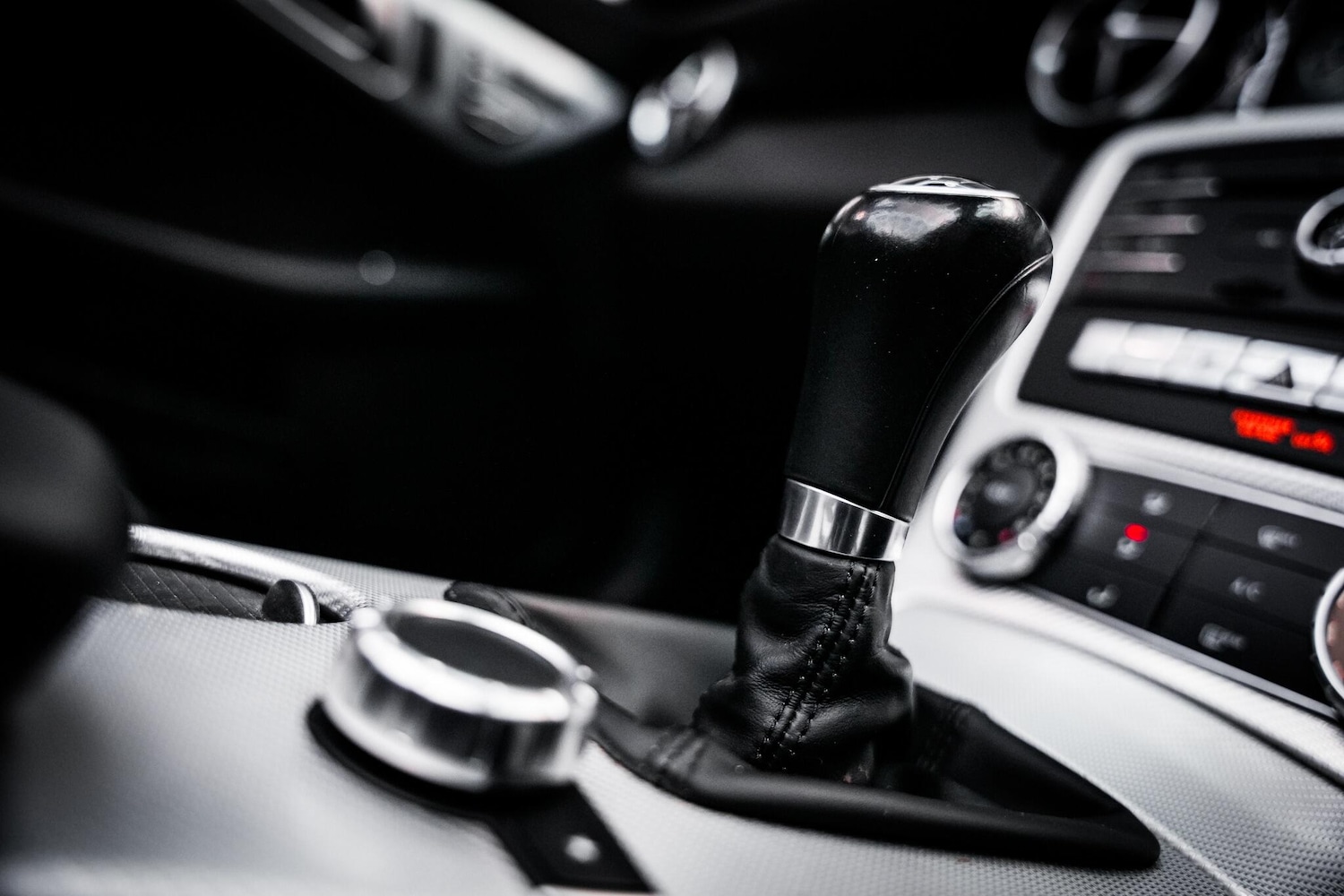 Used Mercedes-Benz SLC 2016 for sale - 76660445: Photo 41