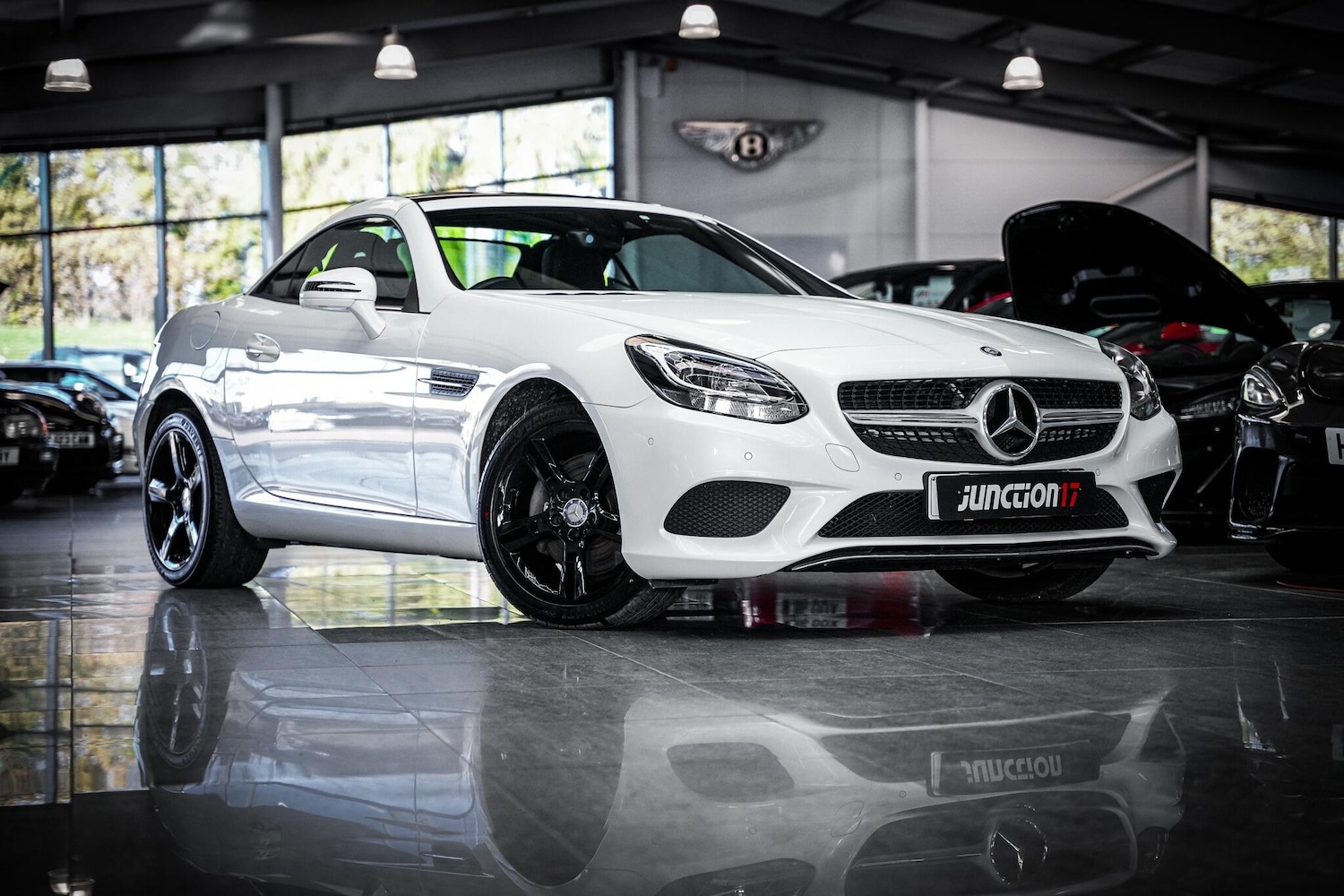 Used Mercedes-Benz SLC 2016 for sale - 76660445: Photo 7