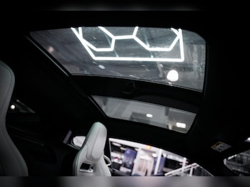Used Jaguar F-Type 2019 for sale - 78549329: Photo