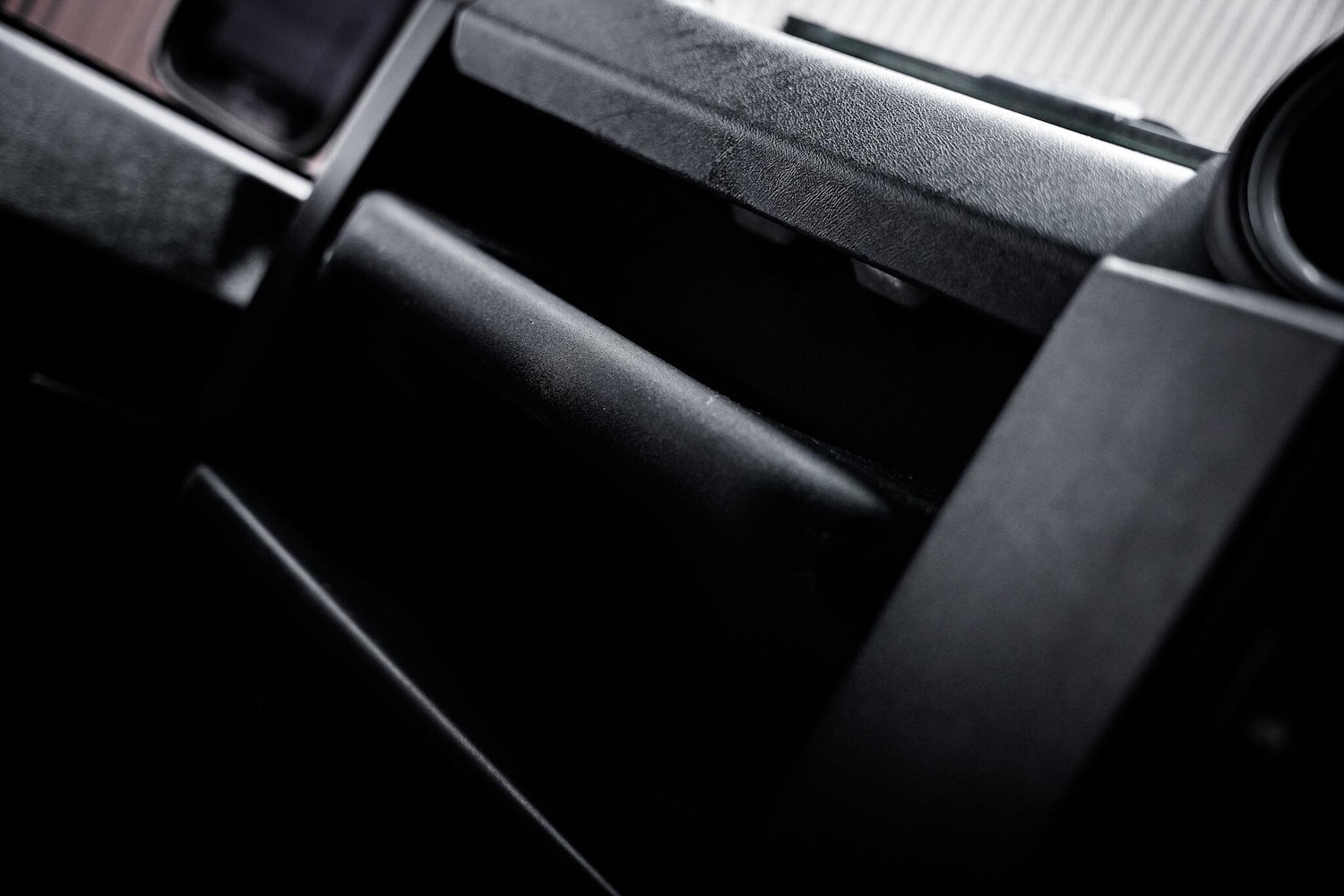 Used Land Rover Defender 110 2015 for sale - 76975497: Photo 42