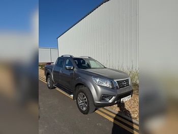 Nissan Navara feature image