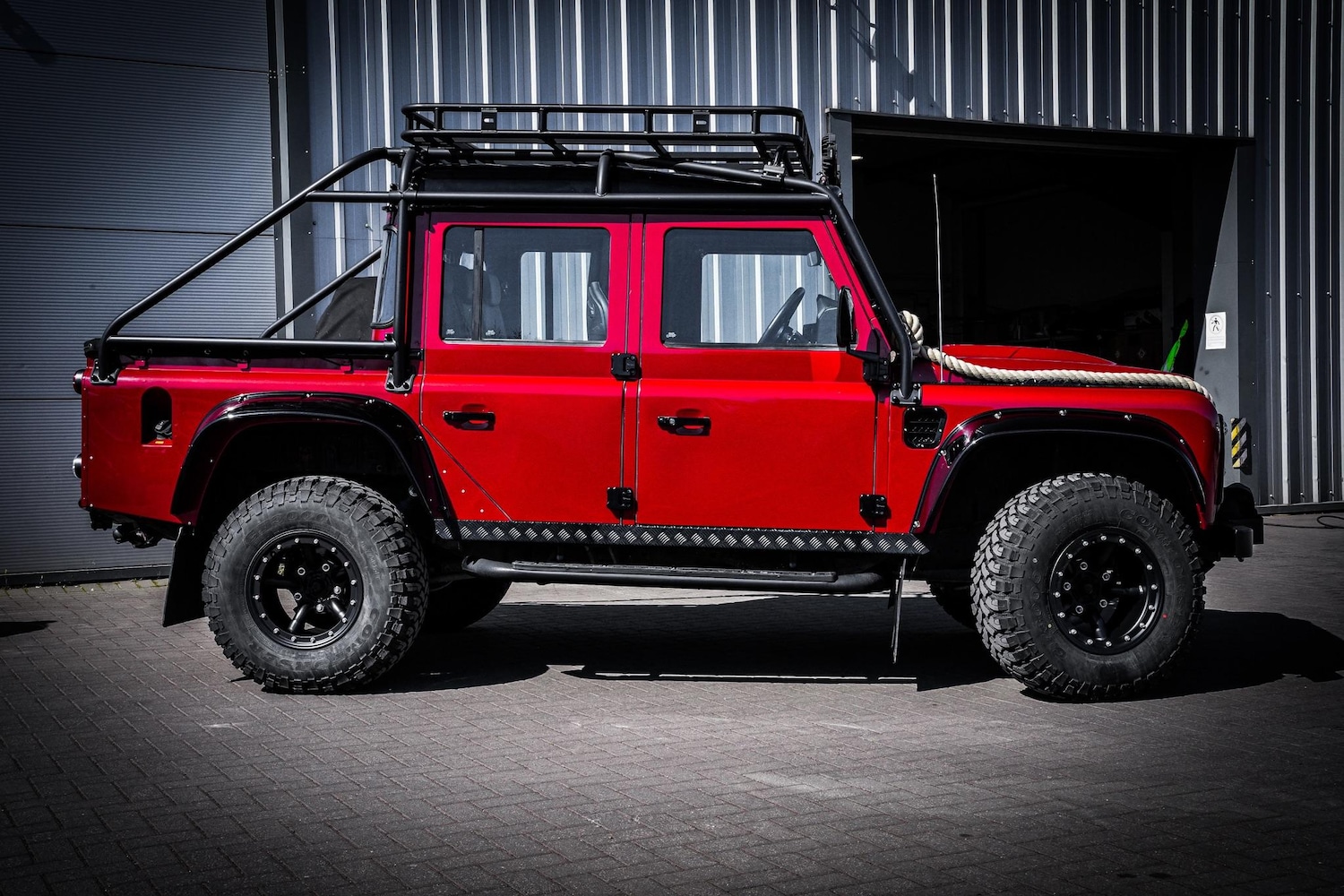 Used Land Rover Defender 2013 for sale - 77696330: Photo 6