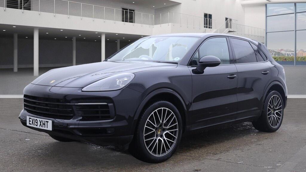 Used Porsche Cayenne 2019 for sale - 76700850: Photo 2