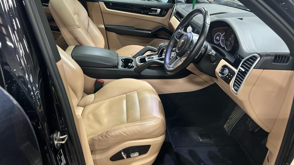 Used Porsche Cayenne 2019 for sale - 76700850: Photo 9