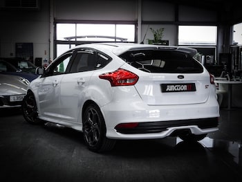 Used Ford Focus 2016 for sale - 78705598: Photo