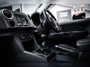 Used Volkswagen Amarok 2012 for sale - 79292360: Photo