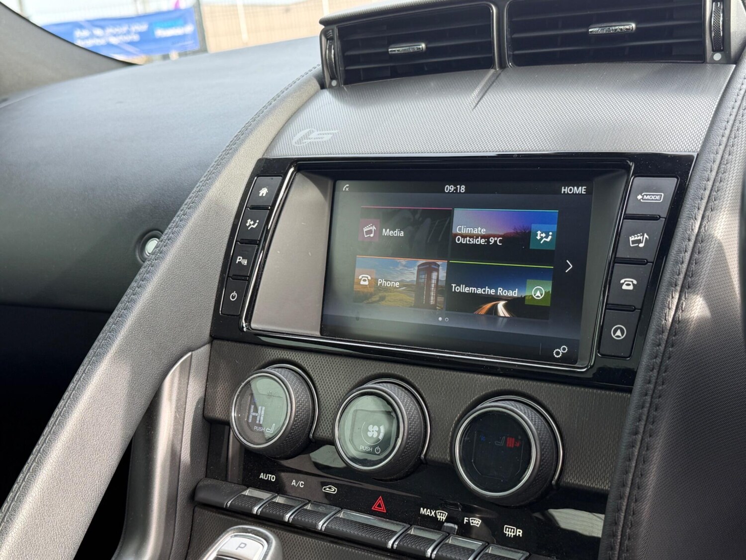 Used Jaguar F-Type 2016 for sale - 77853815: Photo 11