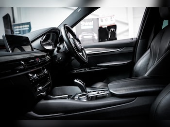 Used BMW X6 2019 for sale - 78047770: Photo