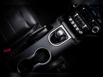 Used Ford Mustang 2020 for sale - 79093098: Photo