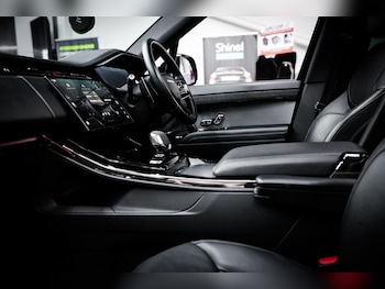 Used Land Rover Range Rover Sport 2023 for sale - 77598388: Photo