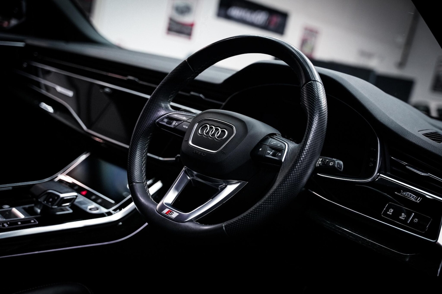 Used Audi Q8 2021 for sale - 76975534: Photo 18