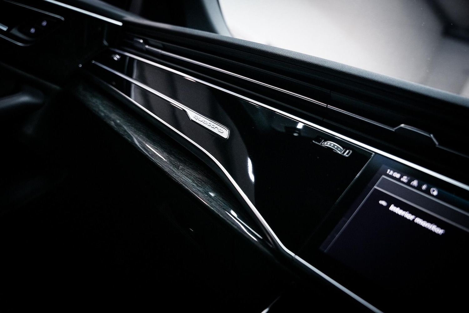 Used Audi Q8 2021 for sale - 76975534: Photo 46