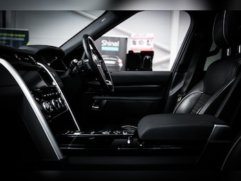 Used Land Rover Discovery 2019 for sale - 78528570: Photo