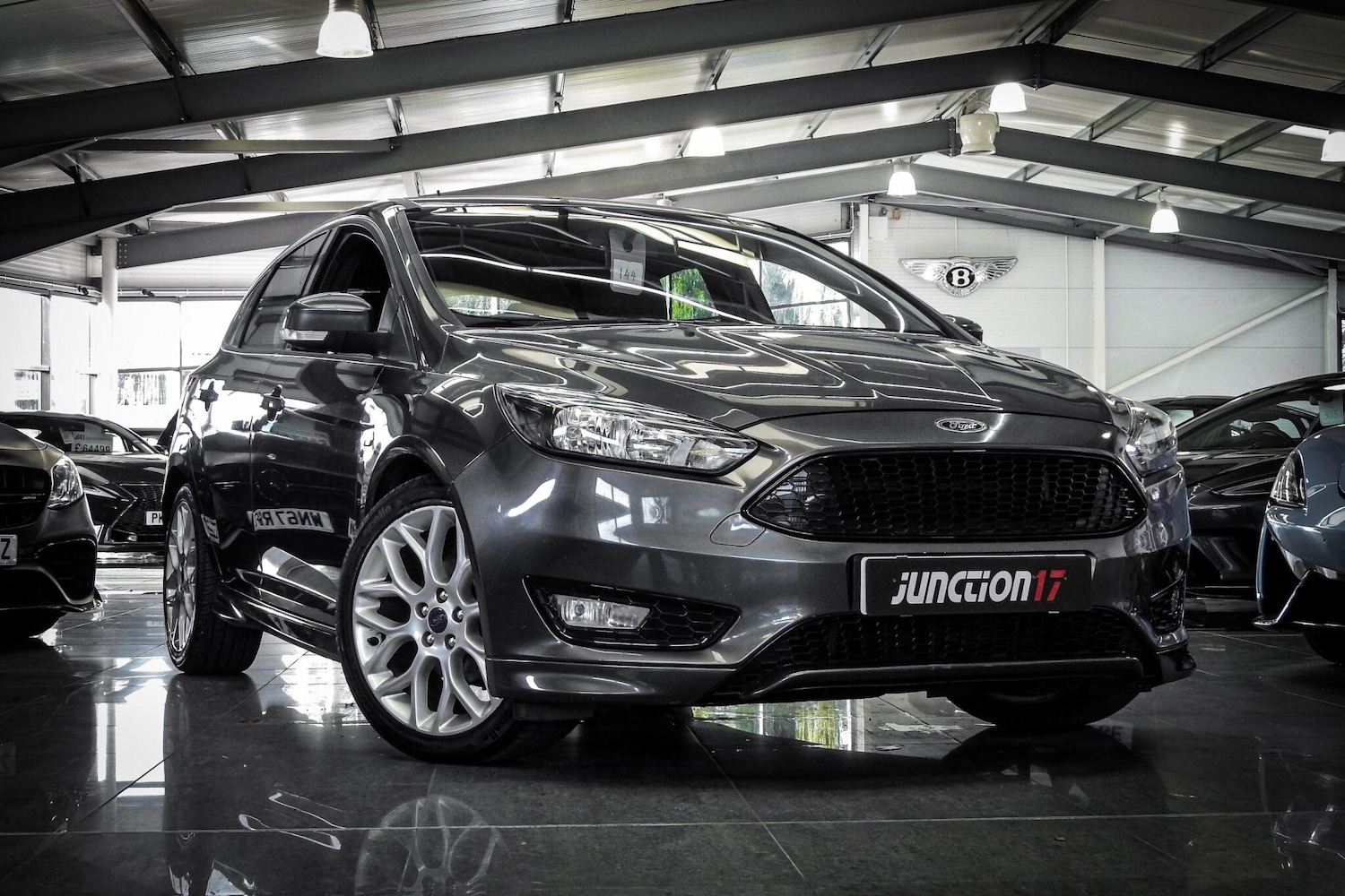 Used Ford Focus 2017 for sale - 76657089: Photo 1