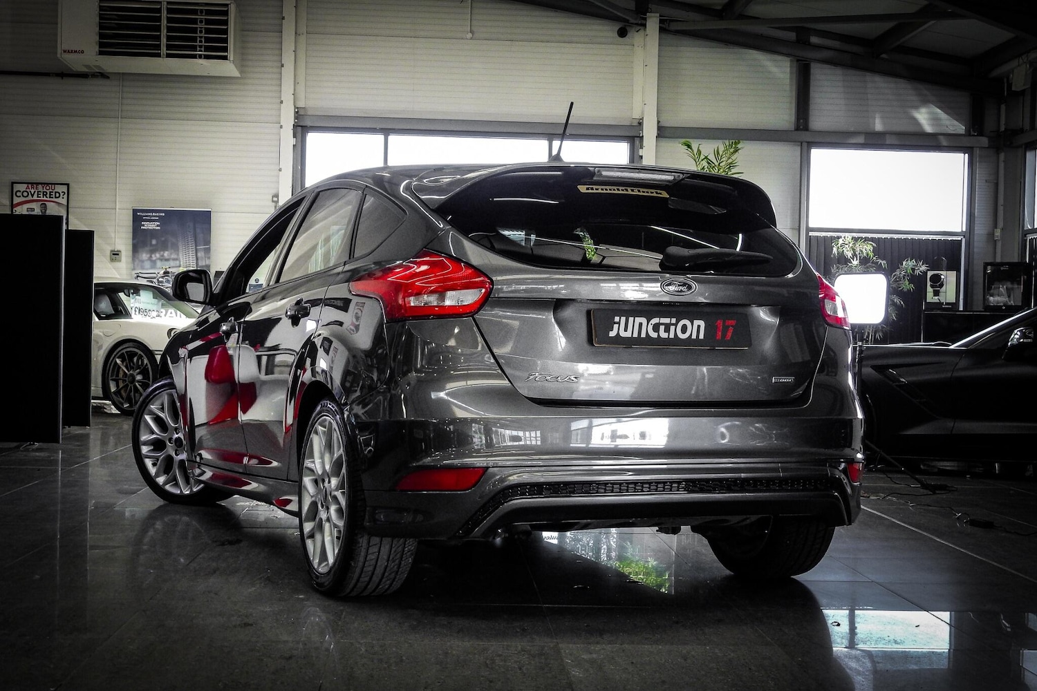 Used Ford Focus 2017 for sale - 76657089: Photo 4