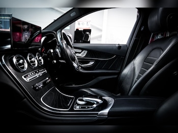 Used Mercedes-Benz GLC 2018 for sale - 78276041: Photo