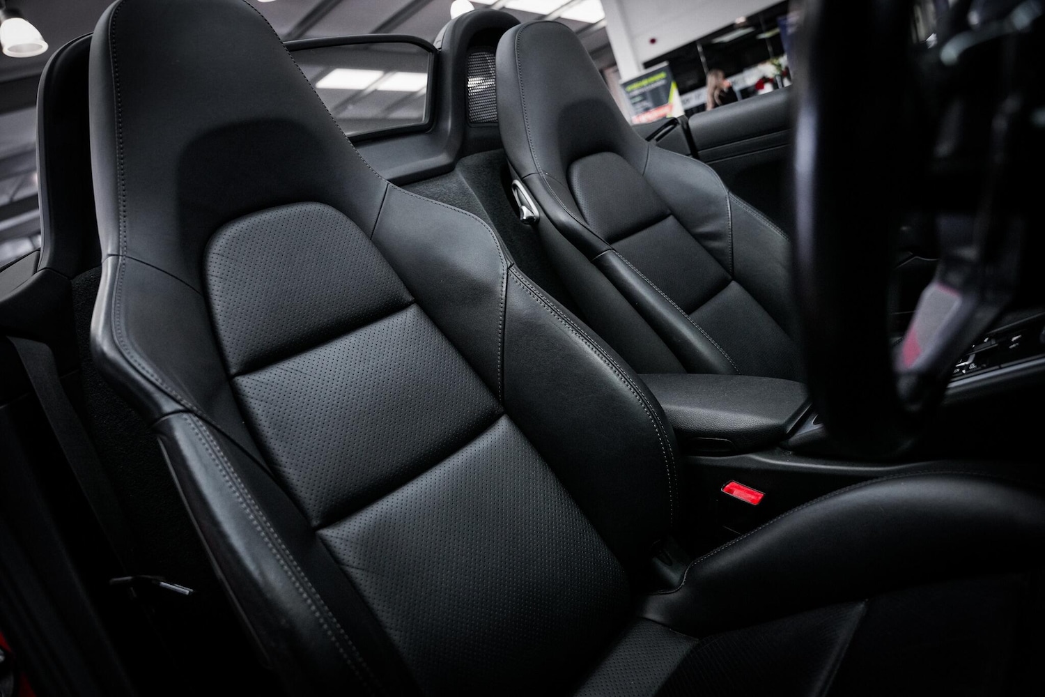 Used Porsche Boxster 2016 for sale - 76657439: Photo 18