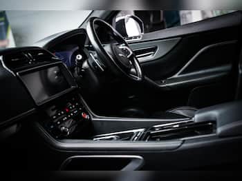 Used Jaguar F-Pace 2020 for sale - 79601693: Photo