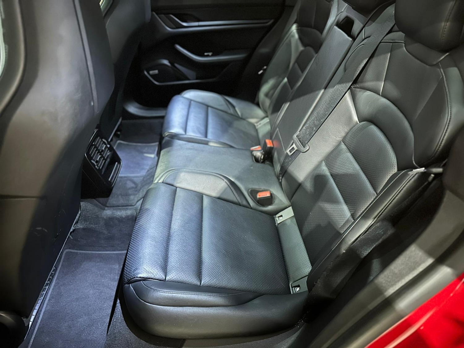 Used Porsche Taycan 2021 for sale - 77613030: Photo 14