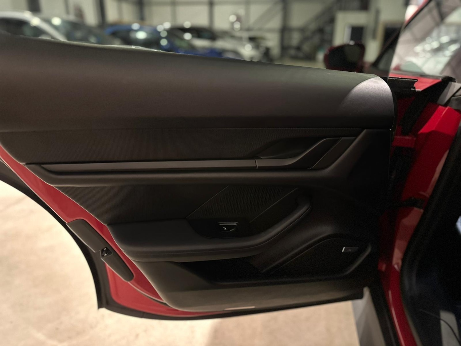 Used Porsche Taycan 2021 for sale - 77613030: Photo 22