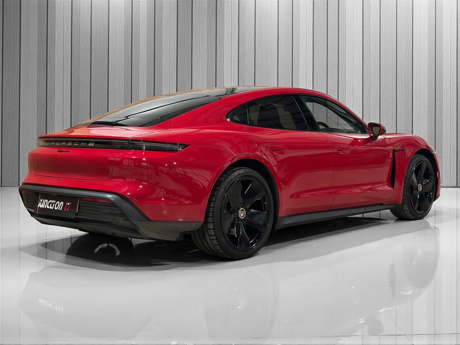 Used Porsche Taycan 2021 for sale - 77613030: Photo 7