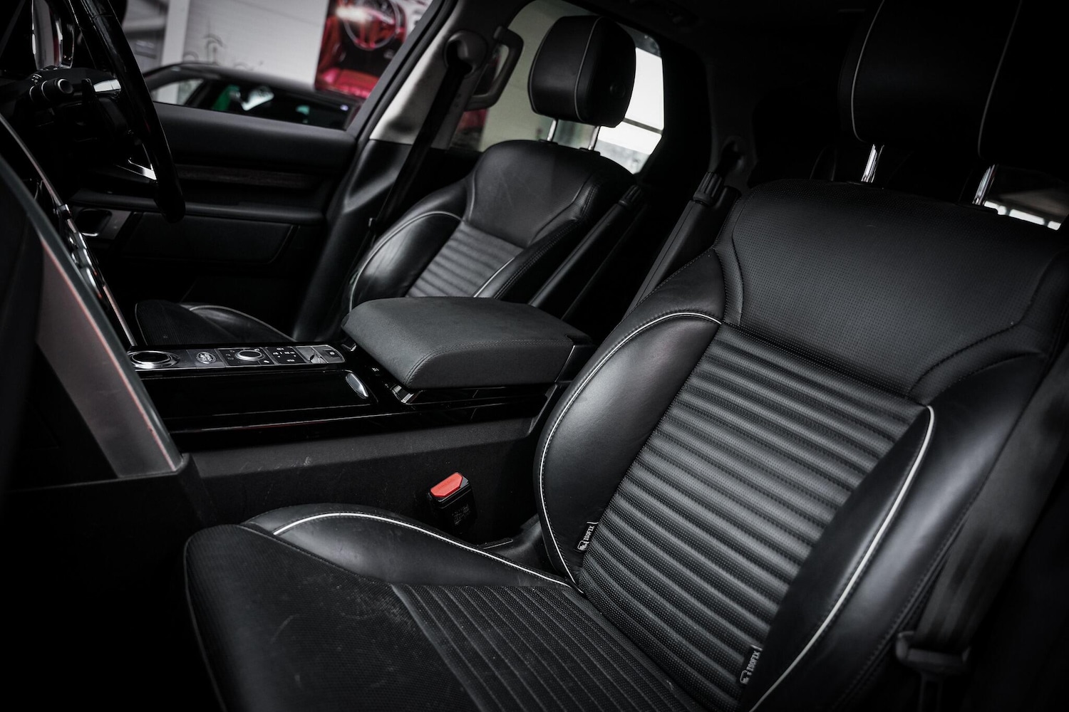 Used Land Rover Discovery 2019 for sale - 77238386: Photo 23