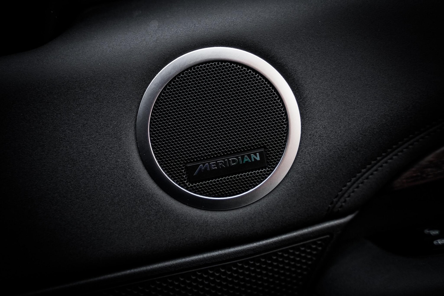 Used Land Rover Discovery 2019 for sale - 77238386: Photo 42