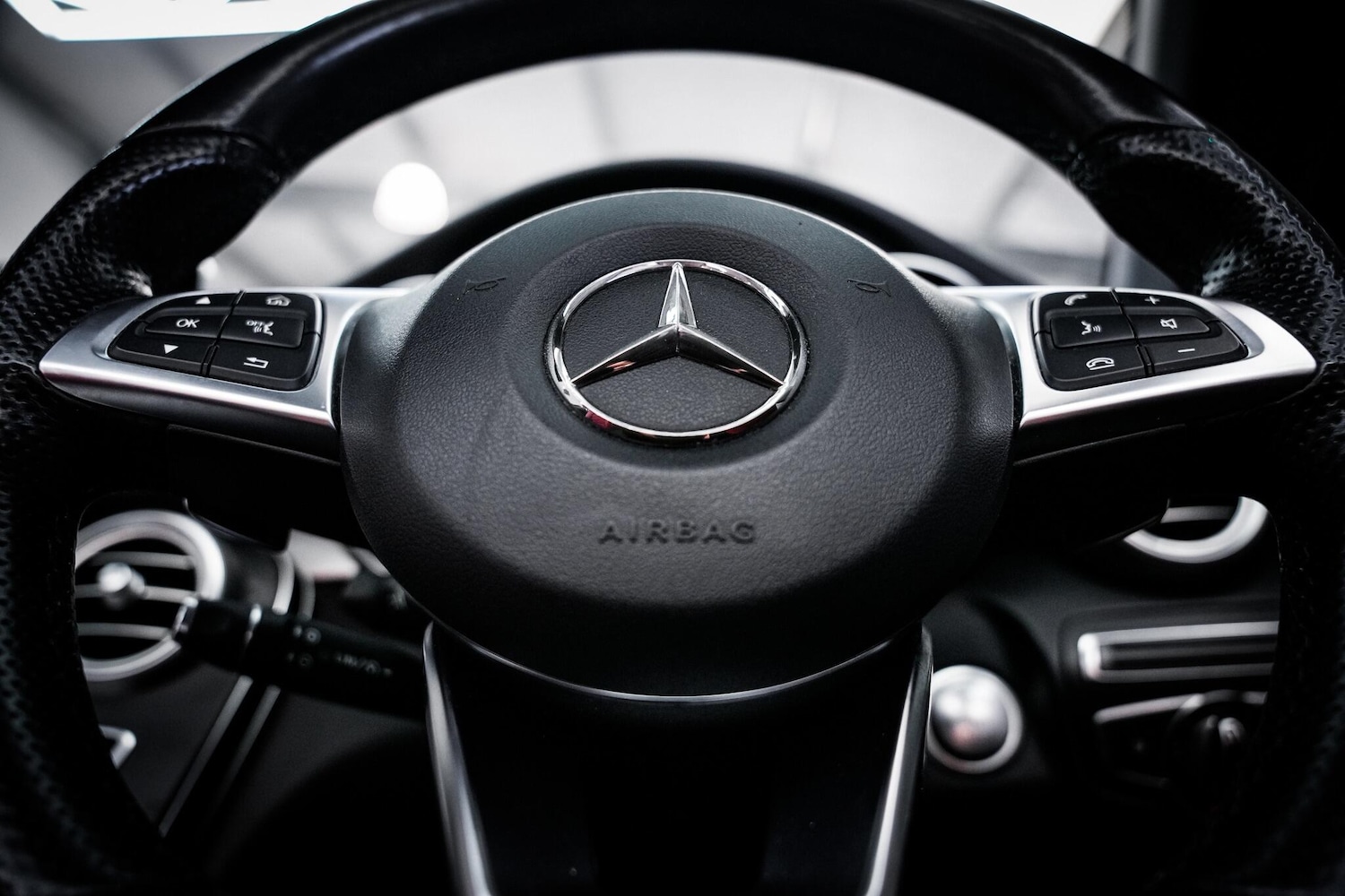 Used Mercedes-Benz C Class 2016 for sale - 76660462: Photo 41