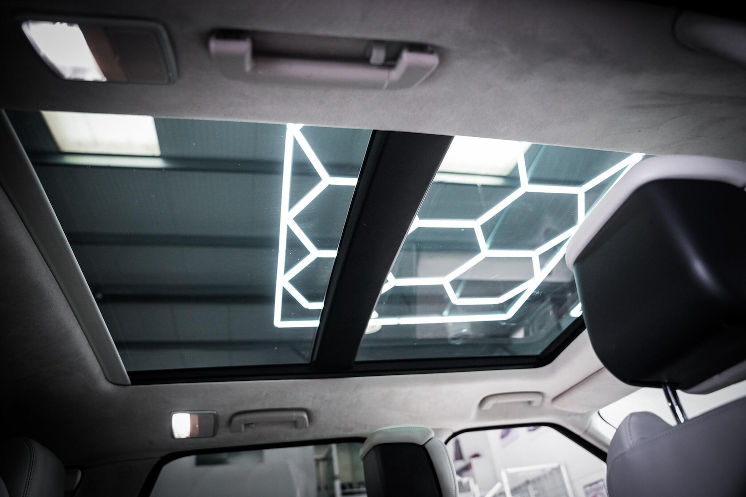 Used Land Rover Range Rover Sport 2018 for sale - 77351624: Photo 9