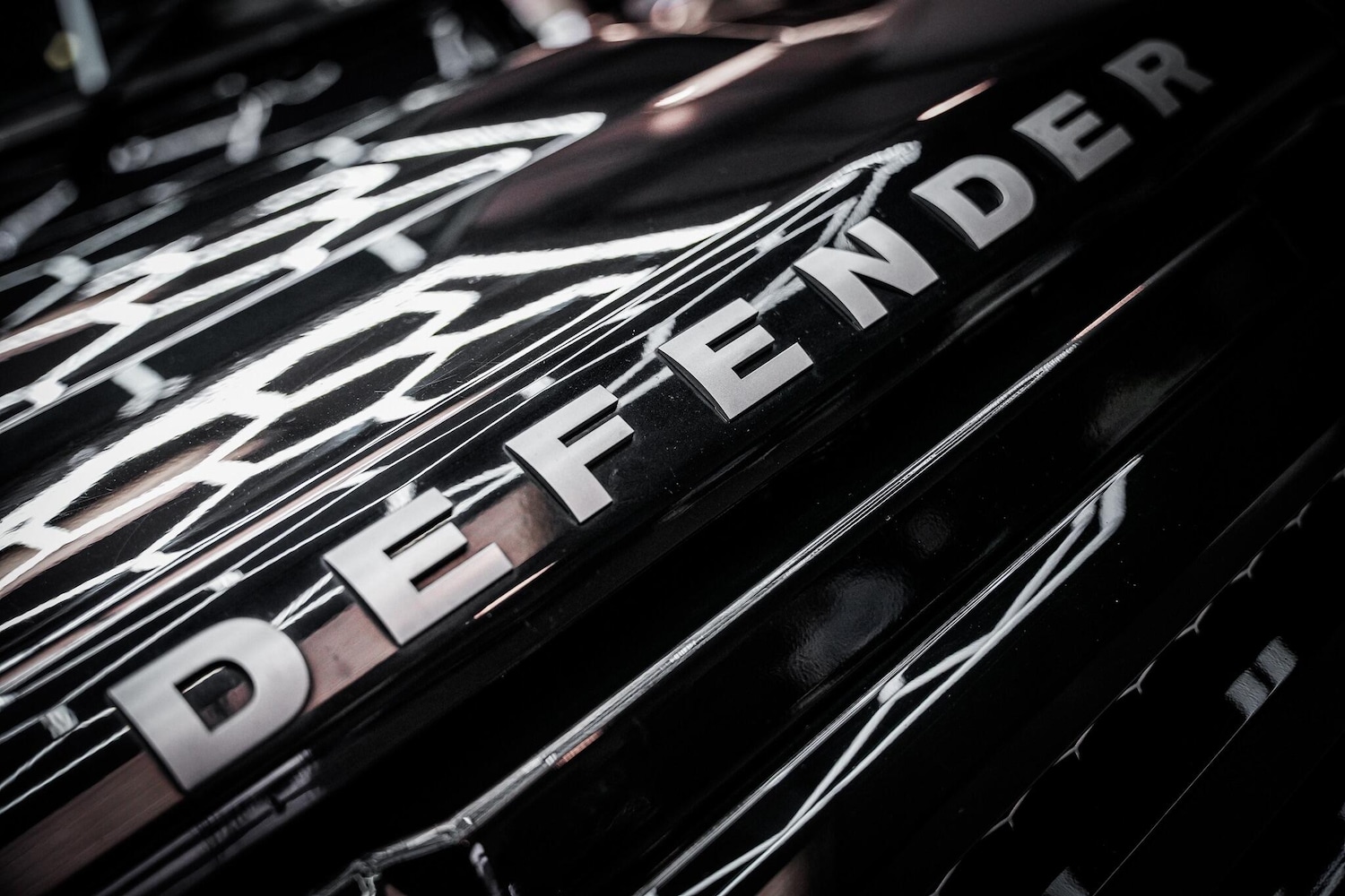 Used Land Rover Defender 110 for sale - 76660397: Photo 30