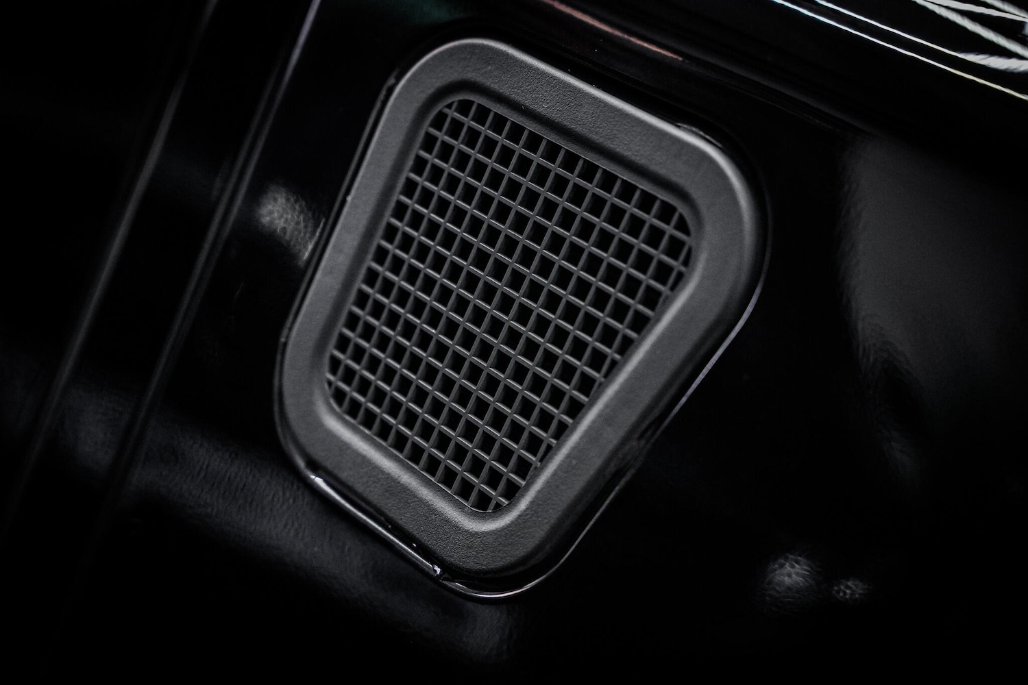 Used Land Rover Defender 110 for sale - 76660397: Photo 32