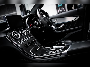 Used Mercedes-Benz GLC 2018 for sale - 77029304: Photo