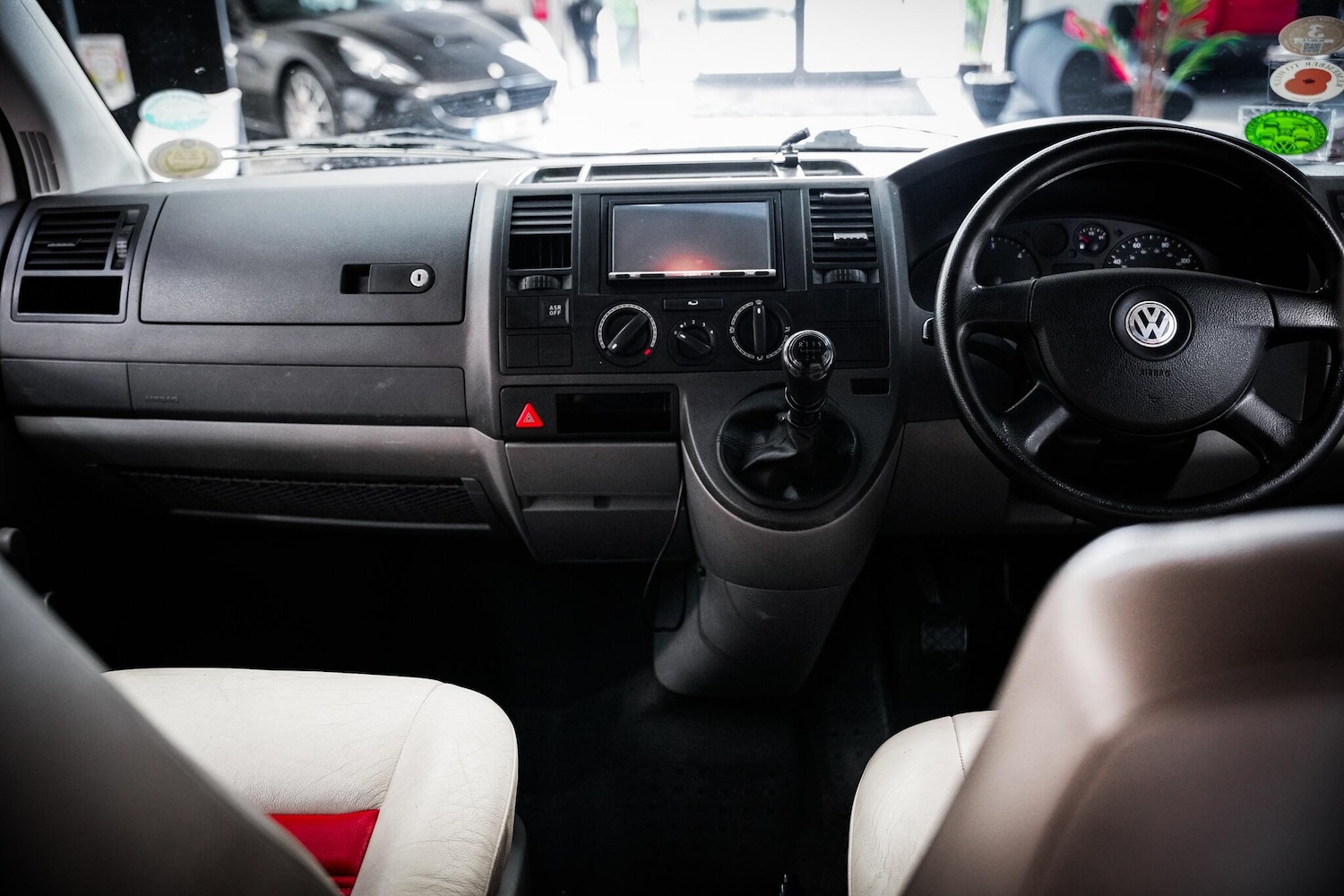 Used Volkswagen Transporter 2009 for sale - 76660477: Photo 18