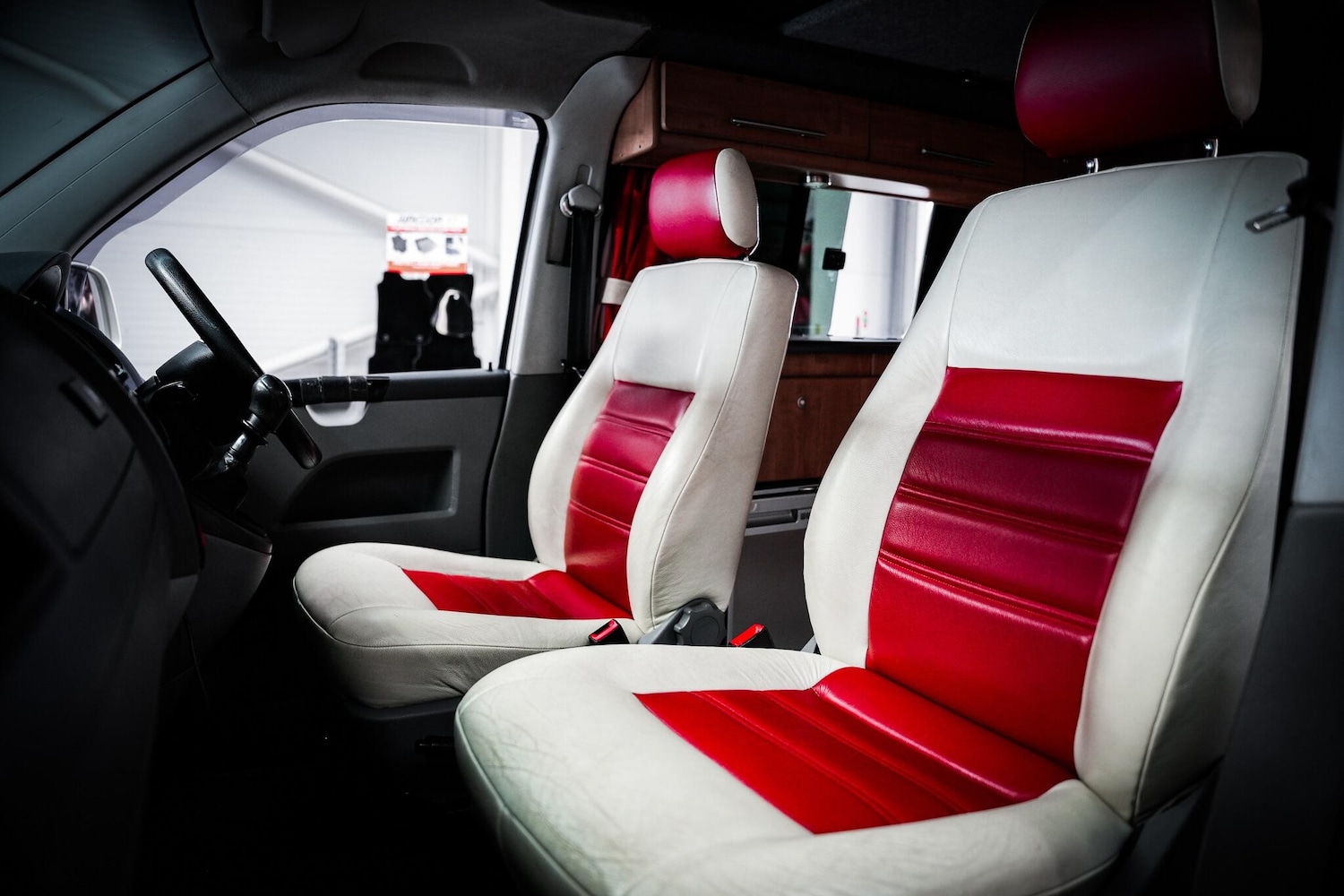 Used Volkswagen Transporter 2009 for sale - 76660477: Photo 20