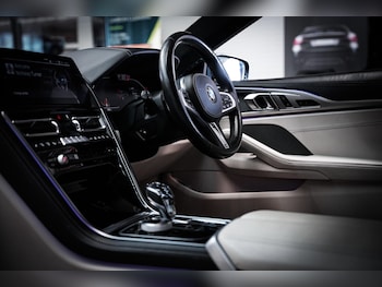 Used BMW 8 Series 2018 for sale - 78981900: Photo