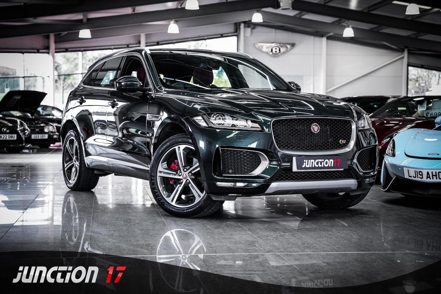 Used Jaguar F-Pace 2017 for sale - 77049748: Photo 1
