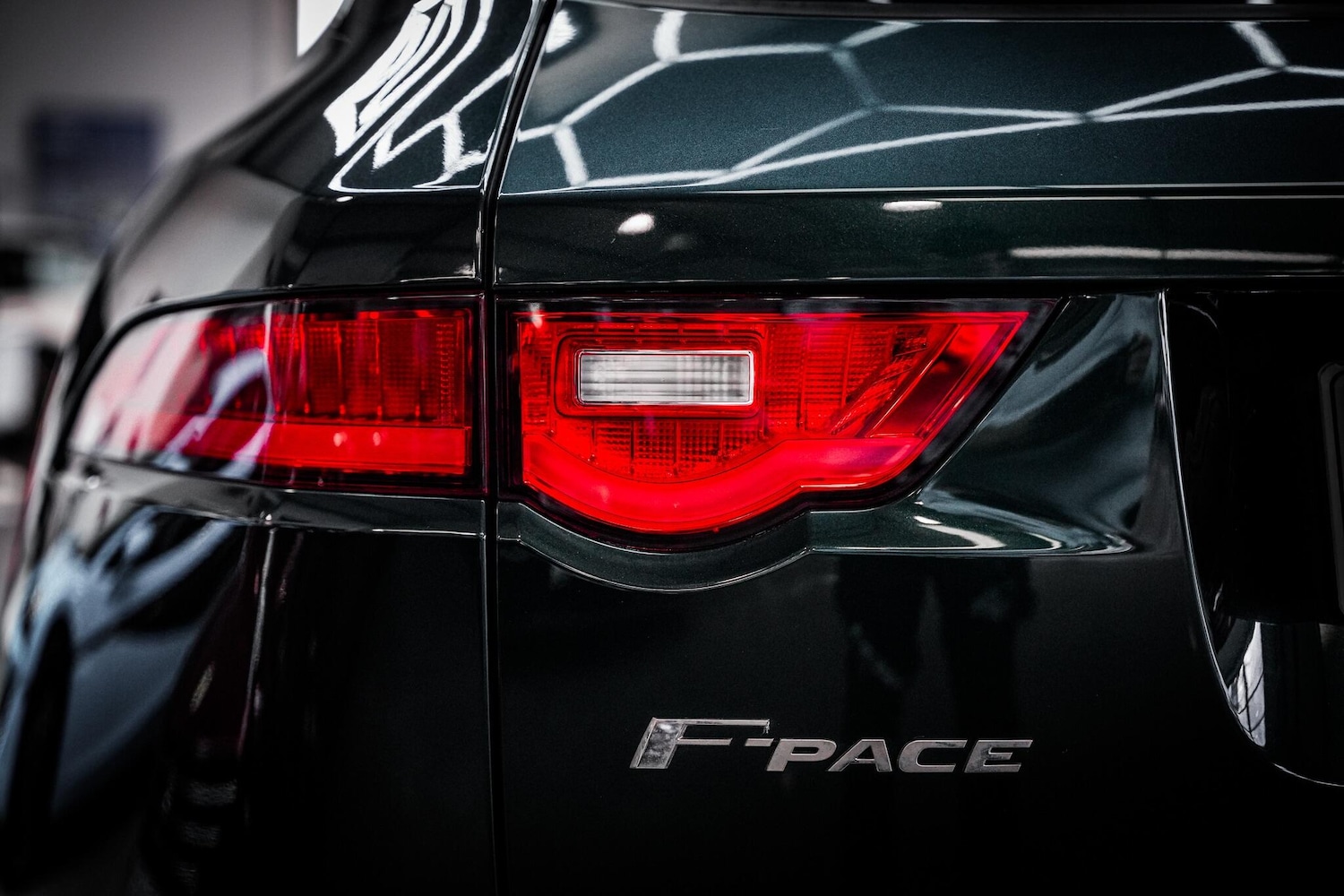 Used Jaguar F-Pace 2017 for sale - 77049748: Photo 33