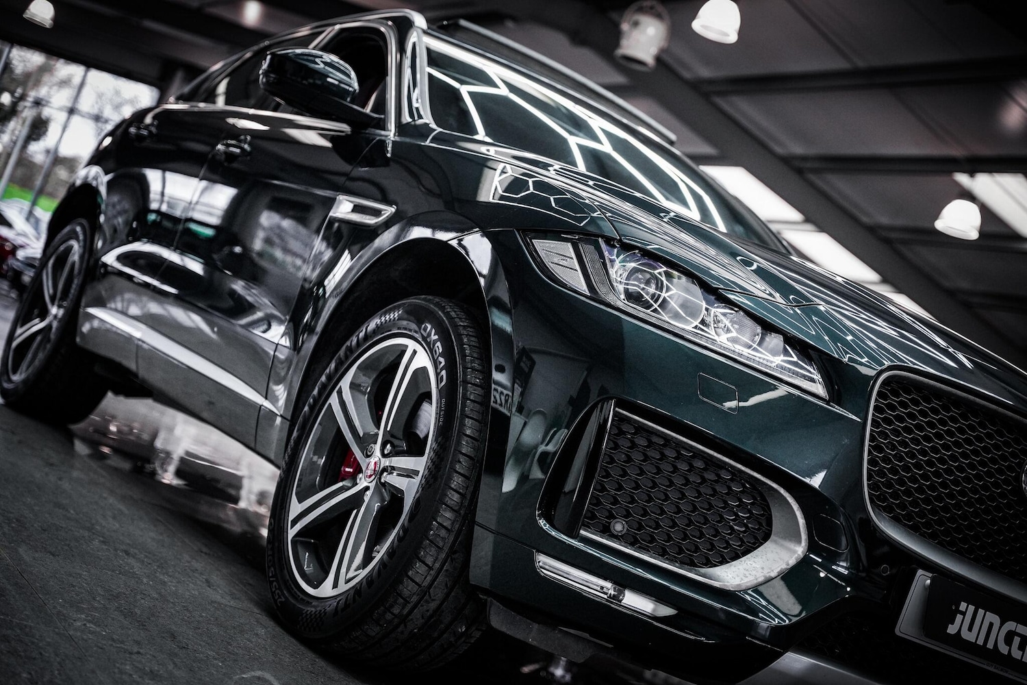 Used Jaguar F-Pace 2017 for sale - 77049748: Photo 34