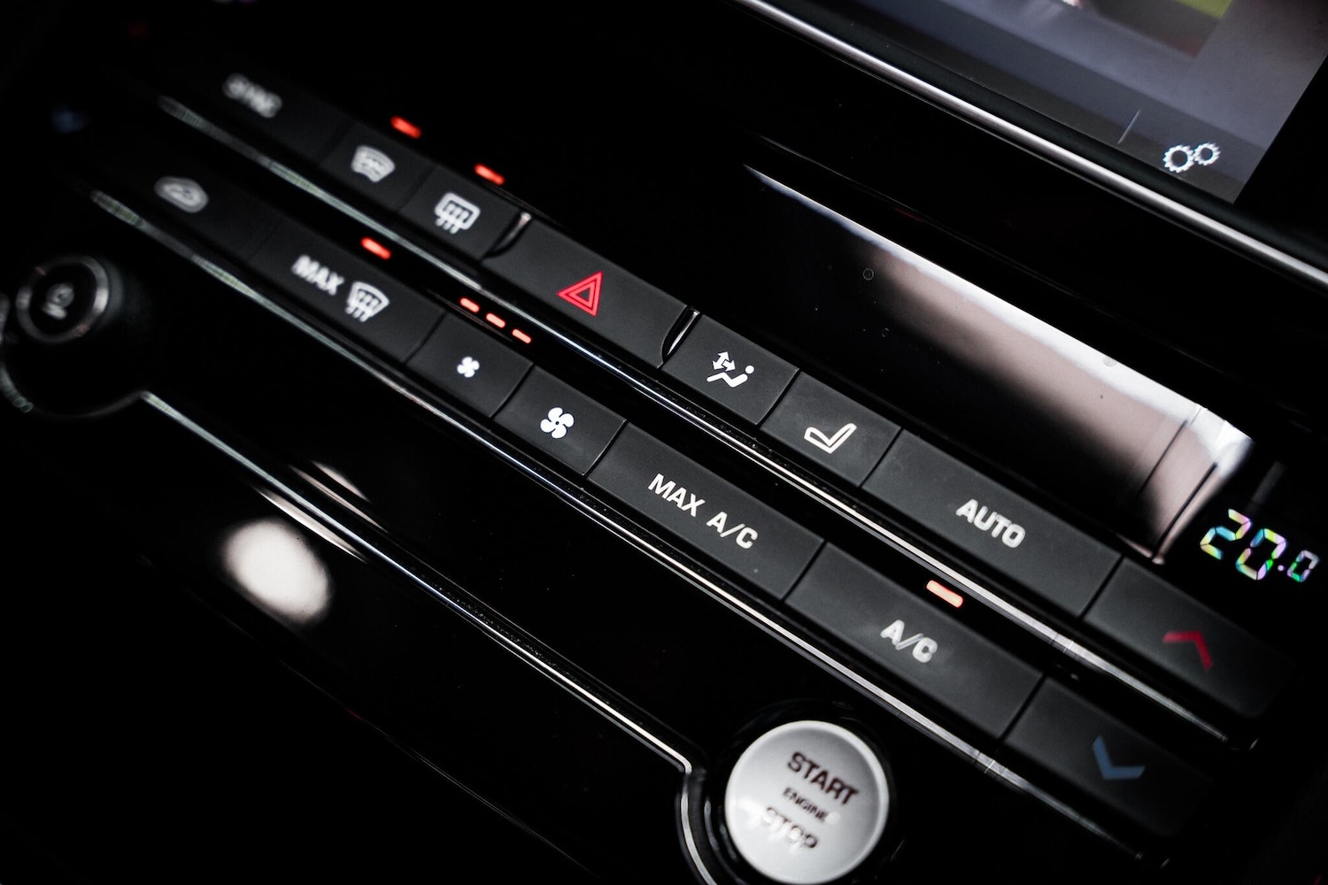 Used Jaguar F-Pace 2017 for sale - 77049748: Photo 40