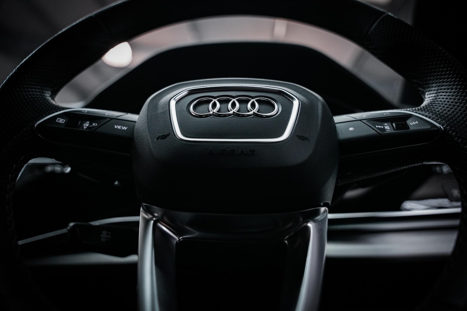 Used Audi Q8 2022 for sale - 76660457: Photo 46