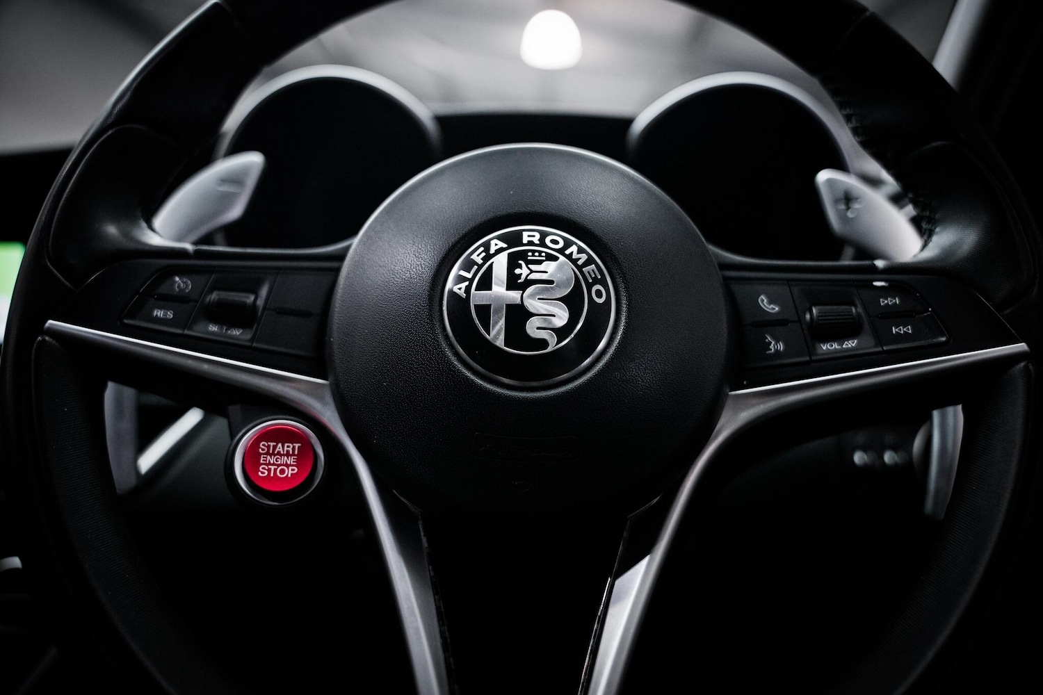 Used Alfa Romeo Giulia 2017 for sale - 77633233: Photo 44