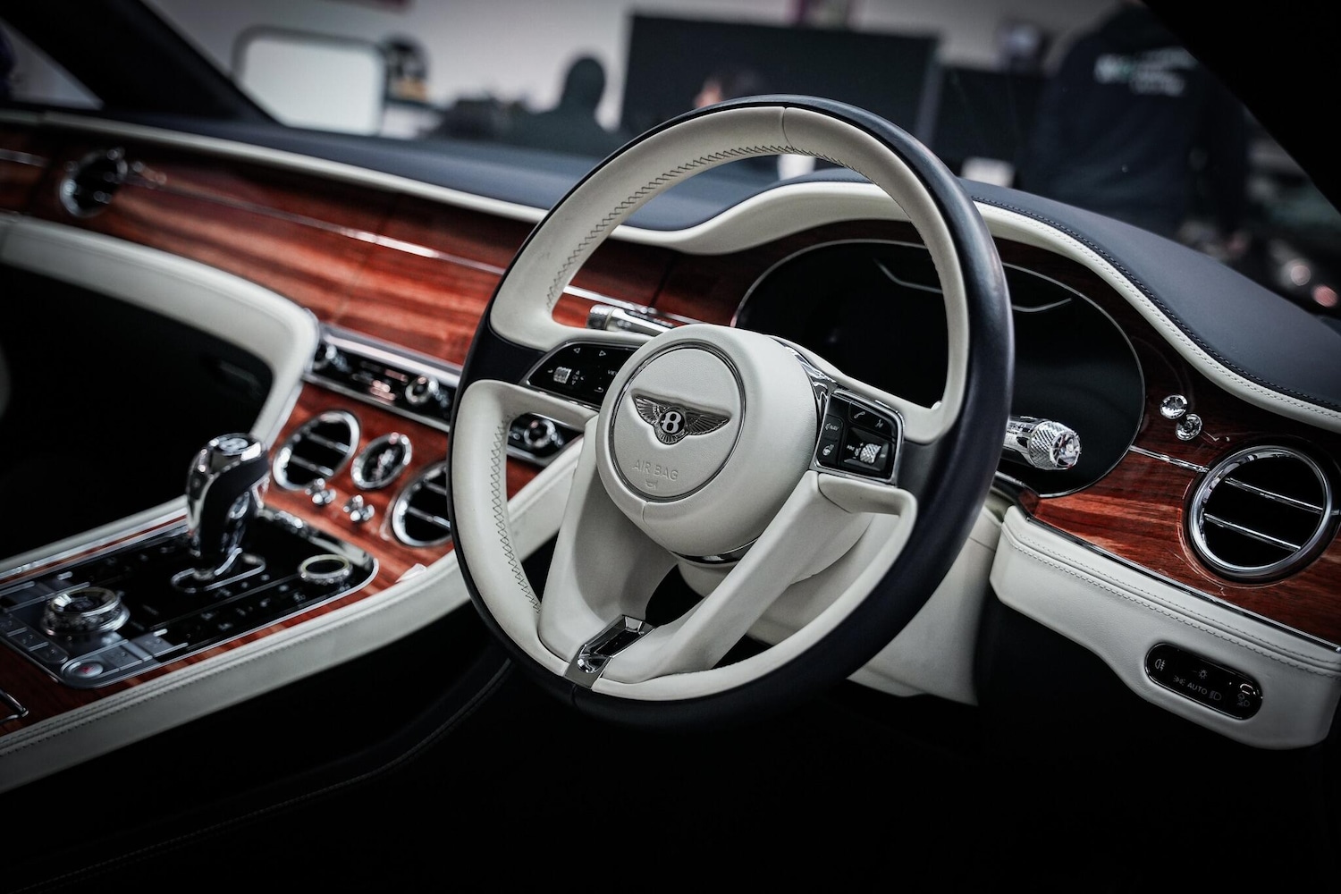 Used Bentley Continental 2019 for sale - 76660459: Photo 17