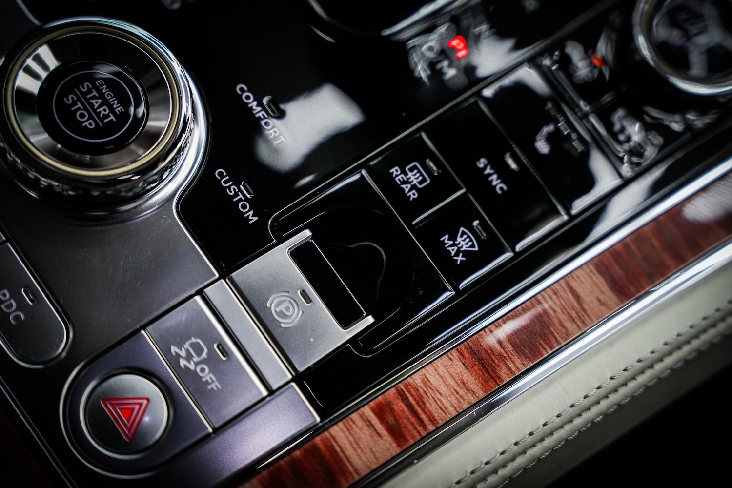 Used Bentley Continental 2019 for sale - 76660459: Photo 49