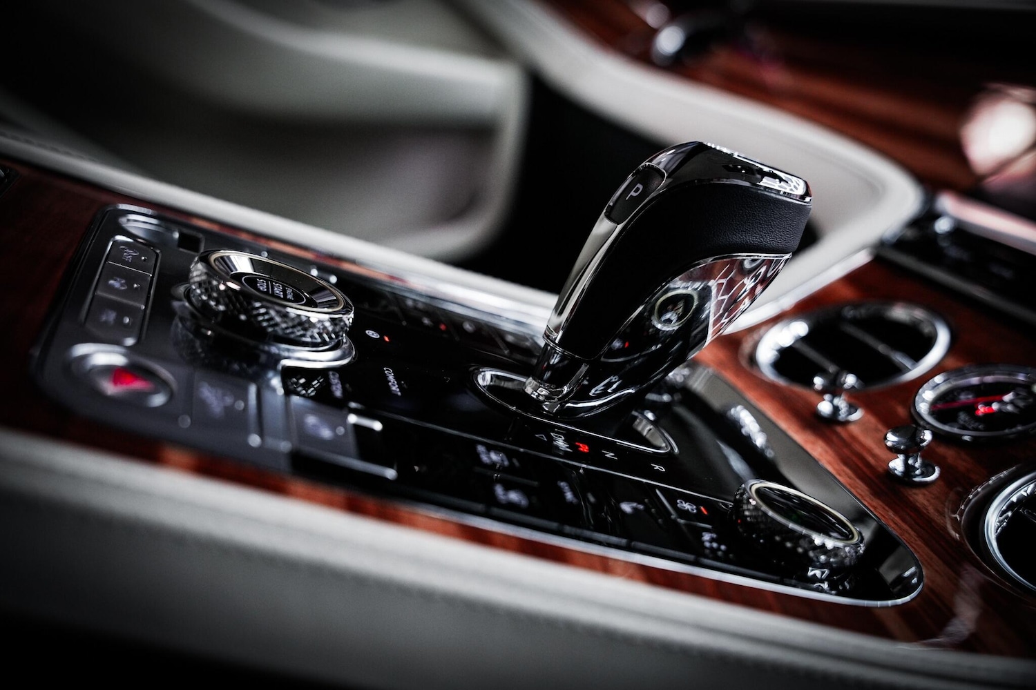 Used Bentley Continental 2019 for sale - 76660459: Photo 50