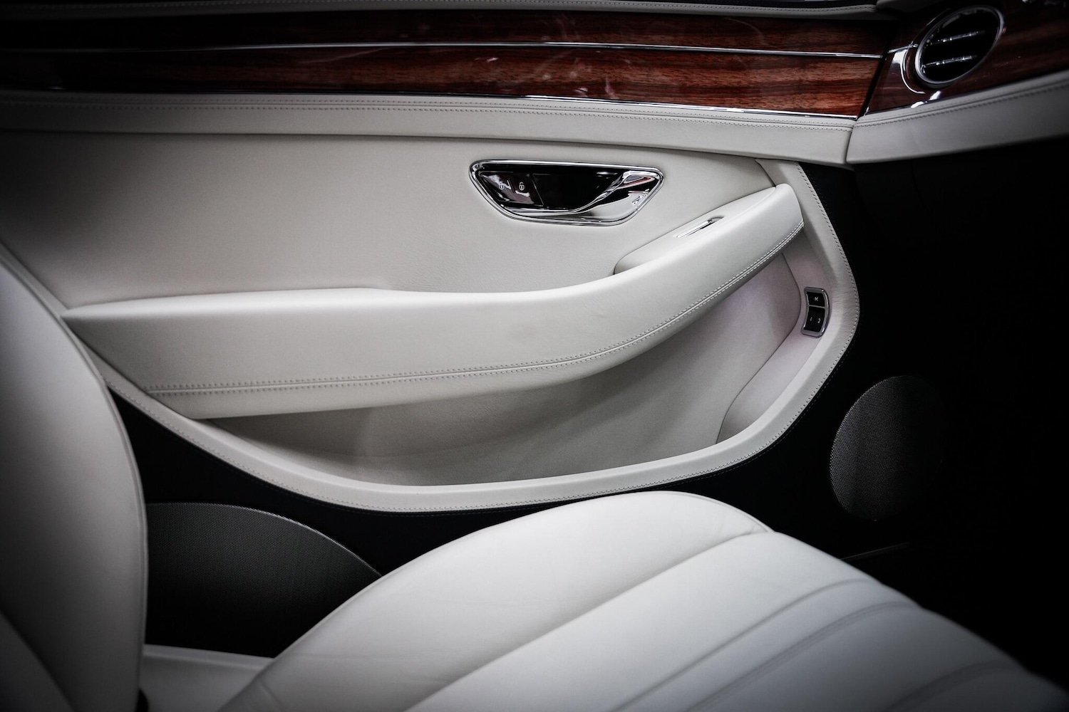 Used Bentley Continental 2019 for sale - 76660459: Photo 57